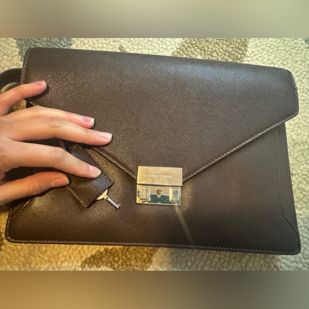 Burberry clutch/crossoby bag - Picture 3 of 9